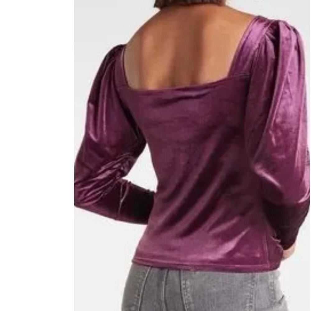 NWT Express Dark Purple Velvet Long Sleeve Blouse Top Ruched Front Women XSmall - Picture 3 of 7